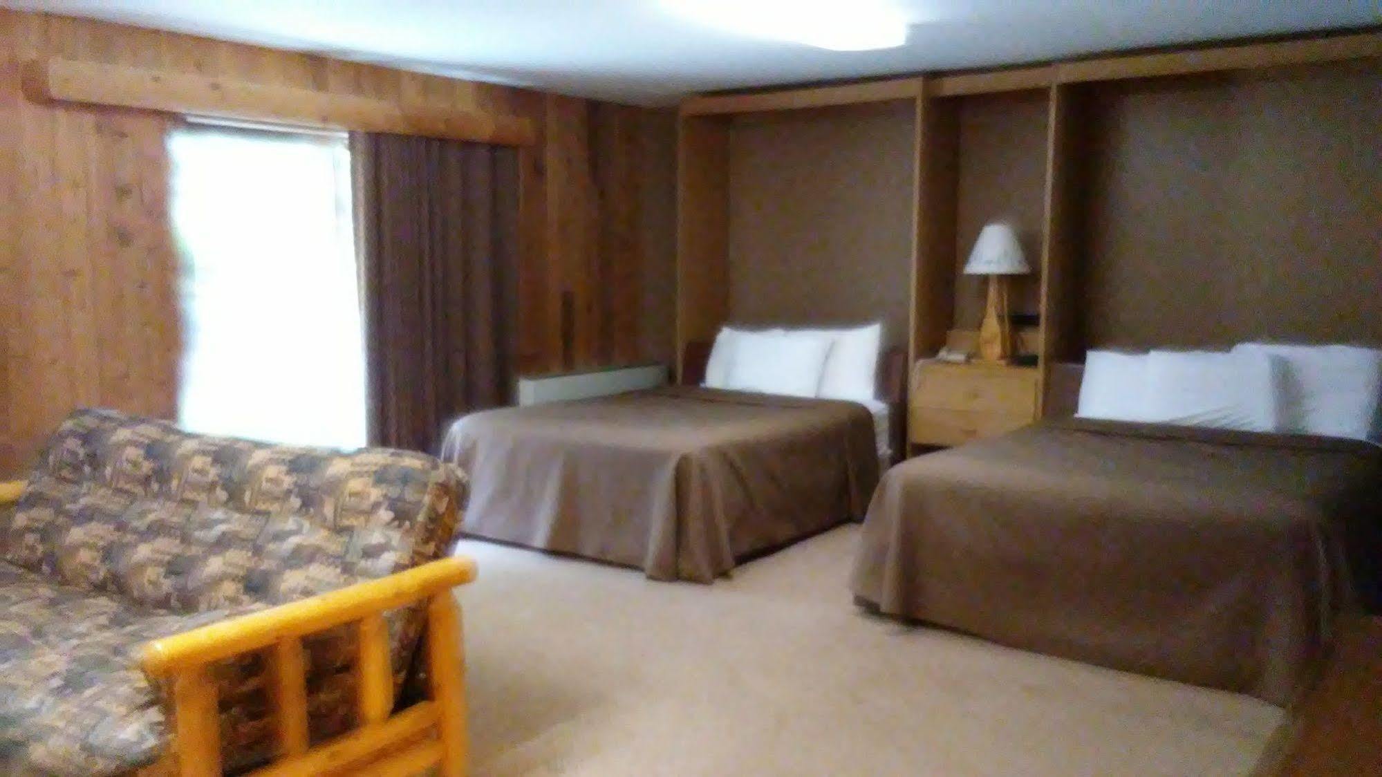 Lakewoods Resort & Golf Namekagon المظهر الخارجي الصورة