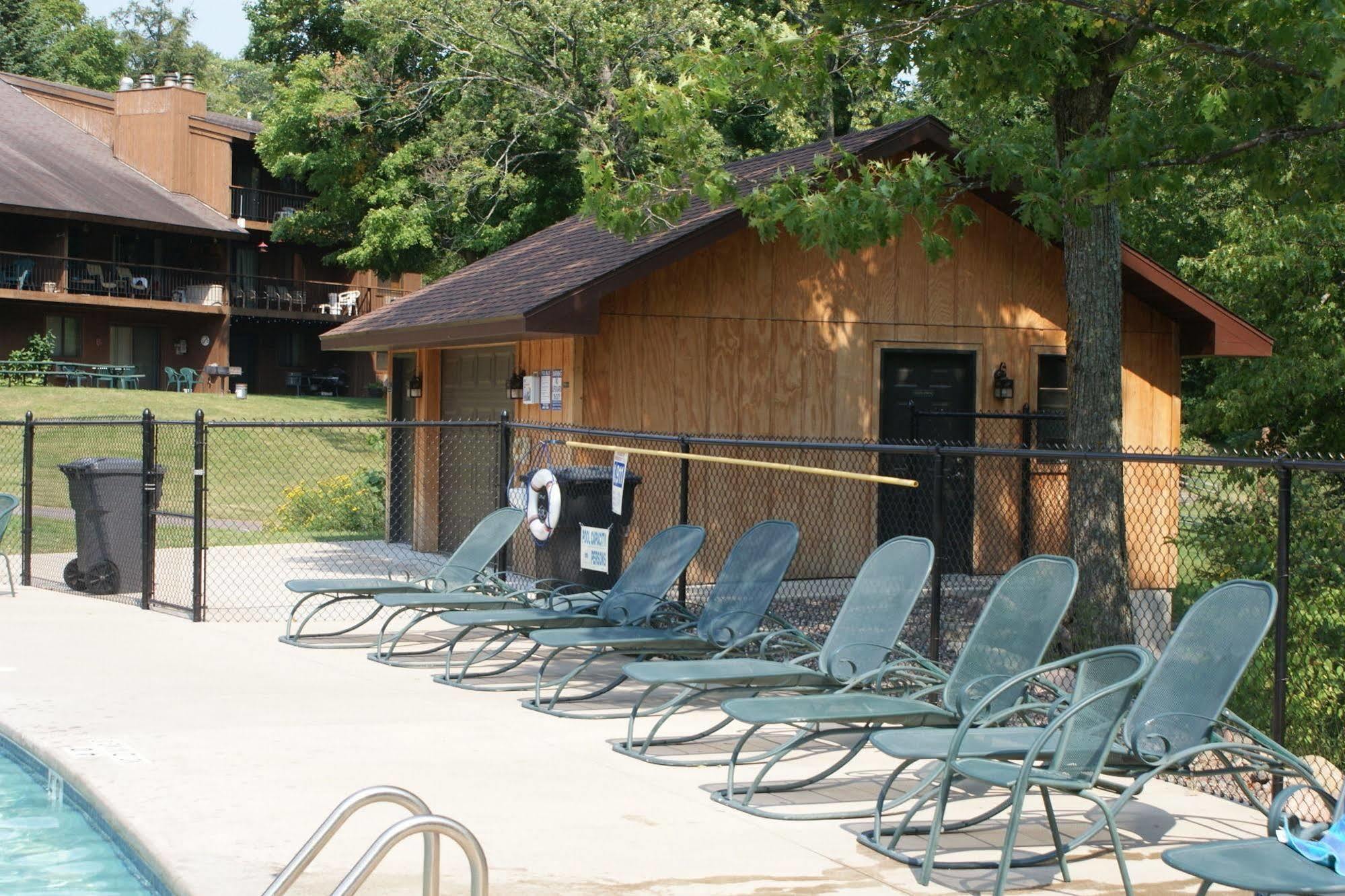 Lakewoods Resort & Golf Namekagon المظهر الخارجي الصورة